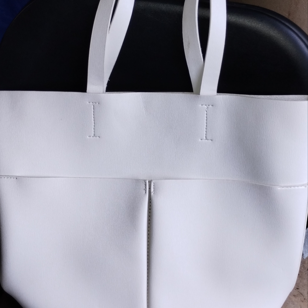 Neiman Marcus white tote bag